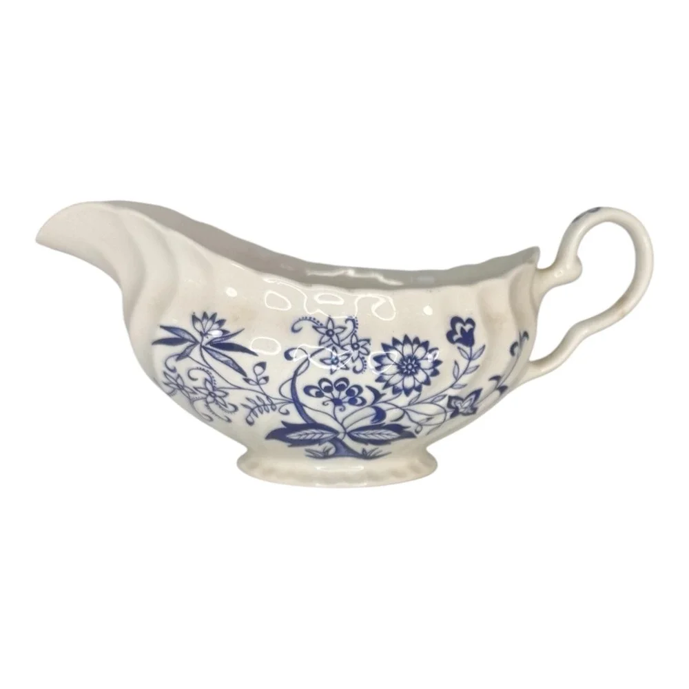 Blue Nordic Gravy Boat Made in England Blue and White Floral Onion Pattern Sauce